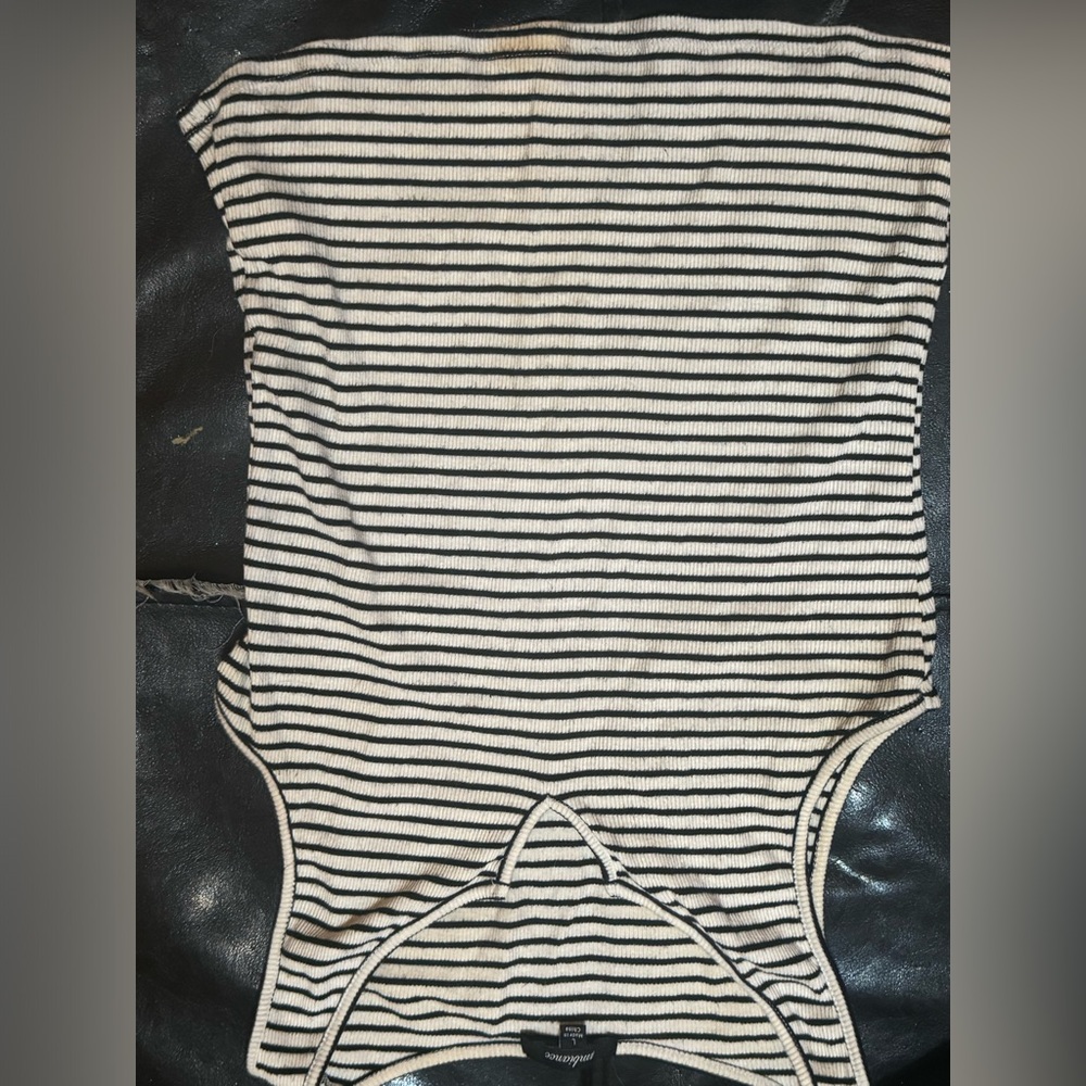 Unbranded white striped tee